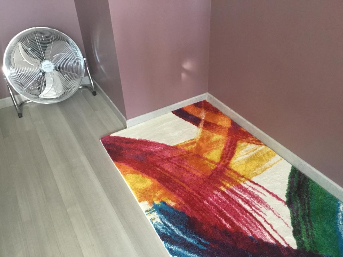 Just For Sleep-Daily Stay 20H To 10H Apres Votre Arrivee Dans Le Batiment D'Entree, Contact I'Hote Via Le Message Ici De Reservation Pour L'Enregistrement I'Entree Dans La Propriete Sans I'Approbation Est Interdite-Resevation D'Un Tiers Est Inaccepta Bobigny Dış mekan fotoğraf