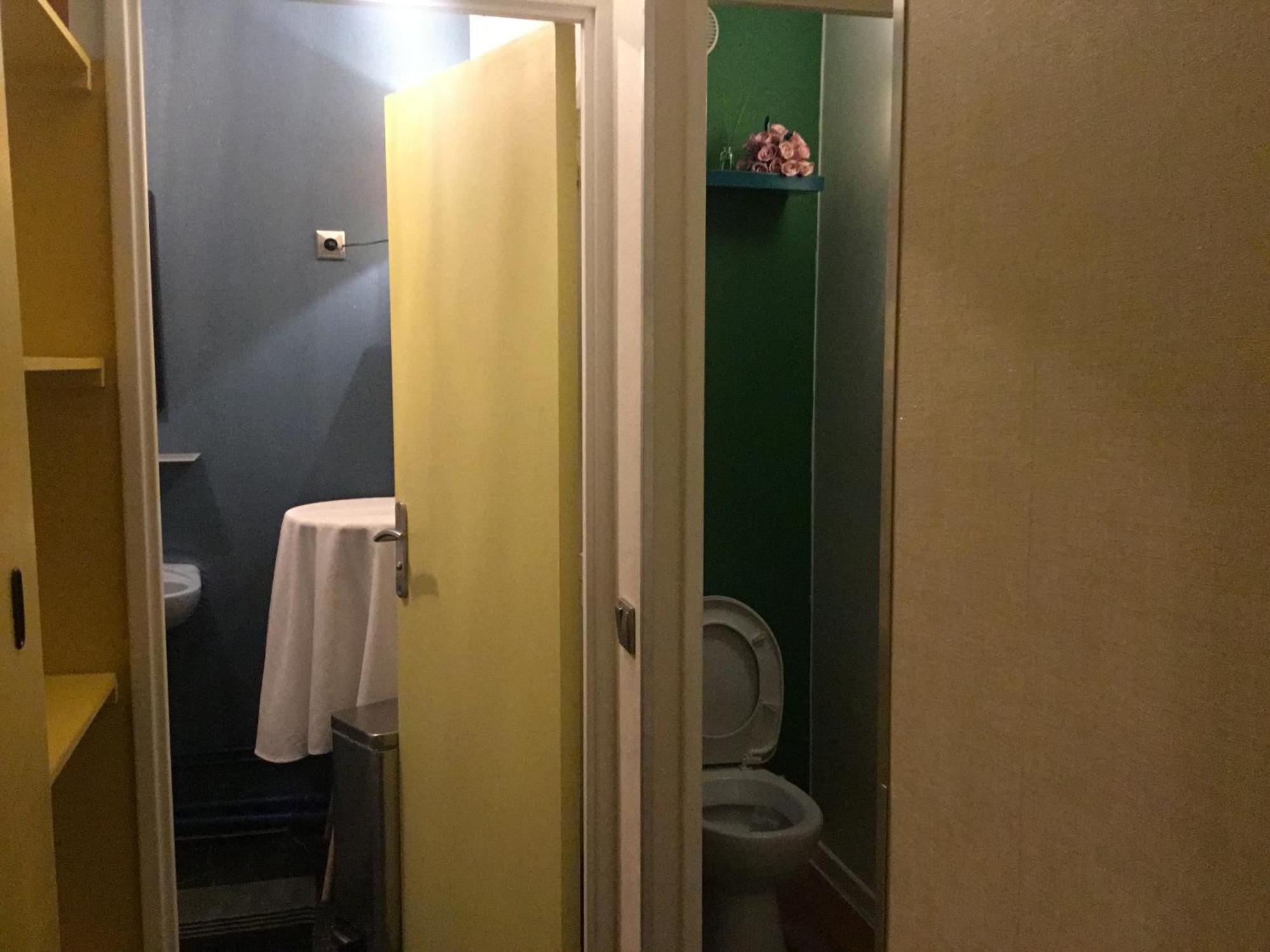 Just For Sleep-Daily Stay 20H To 10H Apres Votre Arrivee Dans Le Batiment D'Entree, Contact I'Hote Via Le Message Ici De Reservation Pour L'Enregistrement I'Entree Dans La Propriete Sans I'Approbation Est Interdite-Resevation D'Un Tiers Est Inaccepta Bobigny Dış mekan fotoğraf